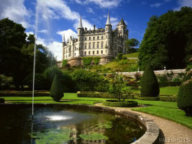 dunrobincastlesutherlandscotland.jpg